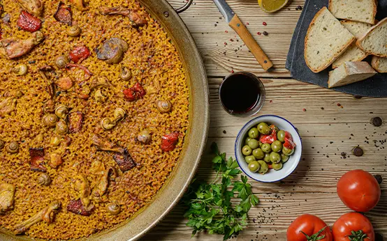 Arroz con conejo y caracoles