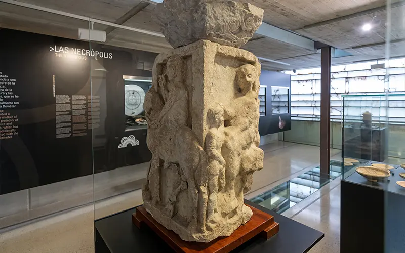 Cipo funerario de los jinetes Cipo funerario de los jinetes