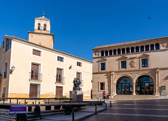 Plaza de Arriba Plaza de Arriba